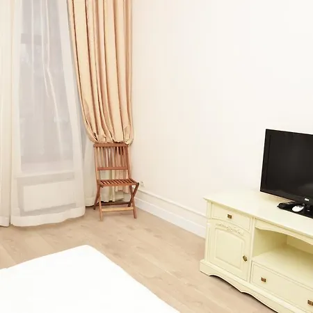 Menshikov Apart Otel 3*