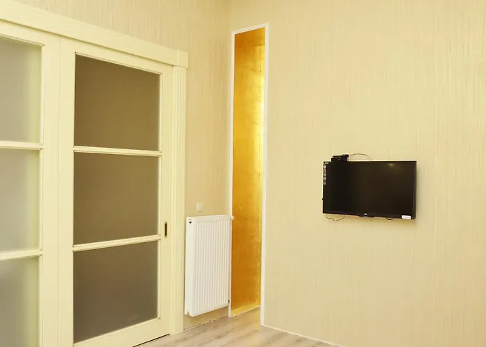 Menshikov Aparthotel 3*