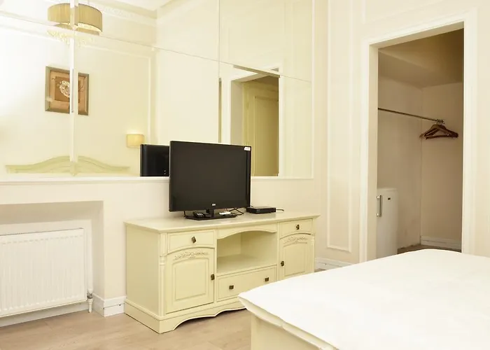 Aparthotel Menshikov