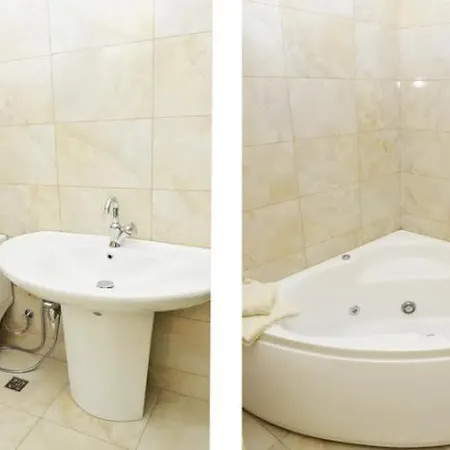 Hotel apartamentowy Menshikov *