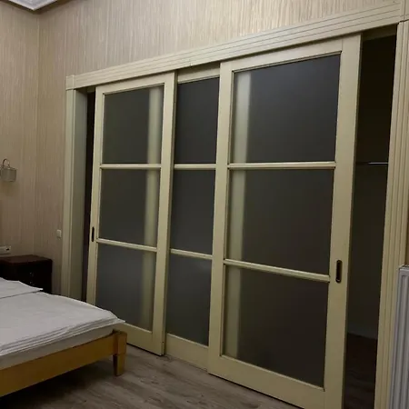 Hotel apartamentowy Menshikov *