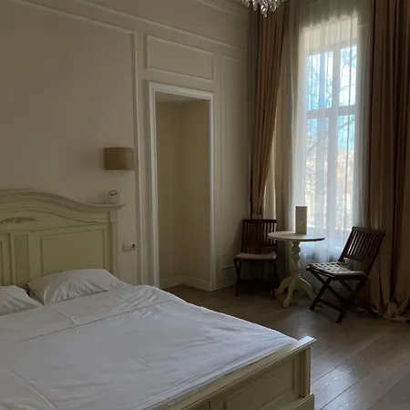 Menshikov Hotel apartamentowy Odessa