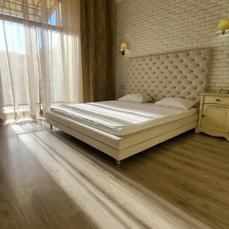 Hotel apartamentowy Menshikov *