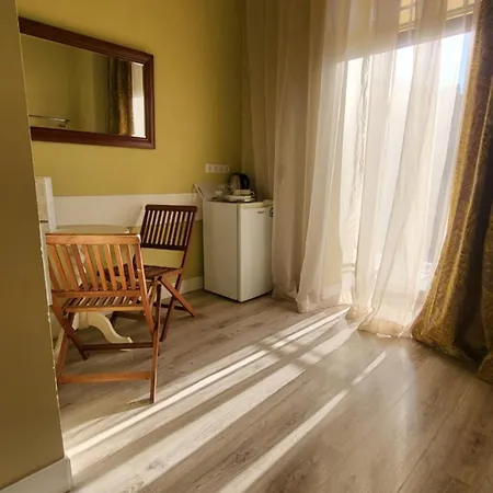 Hotel apartamentowy Menshikov Odessa