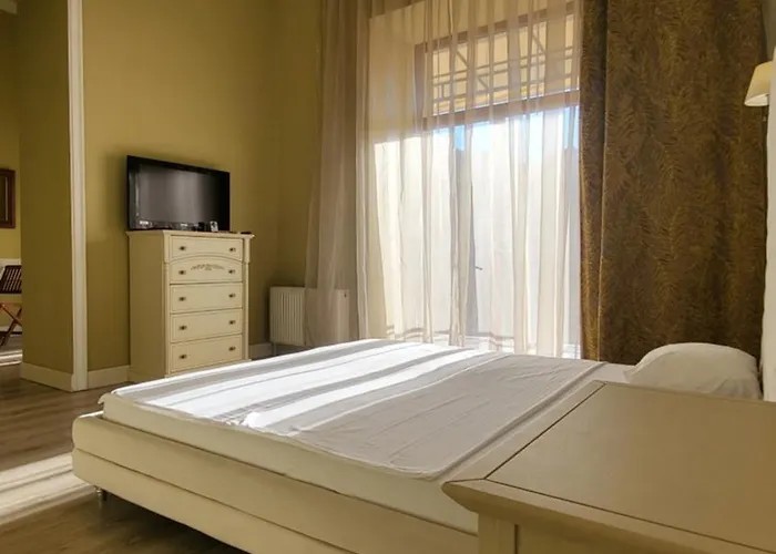 Menshikov Апарт-отель 3*