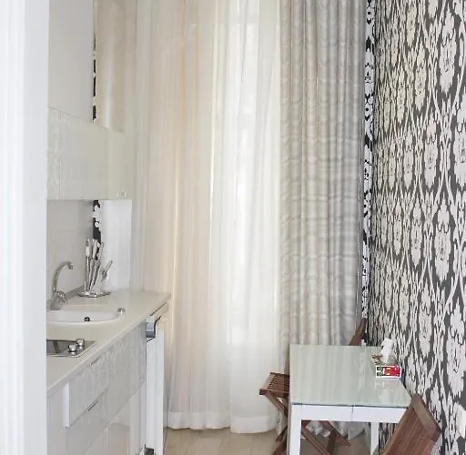 Menshikov Apartmanhotel