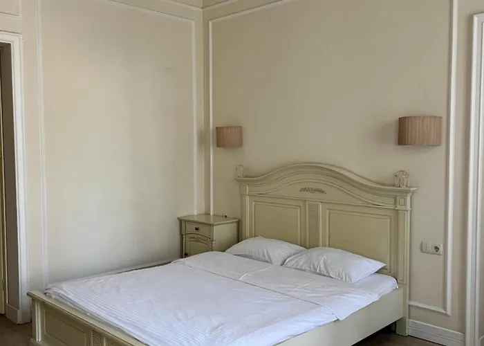 Menshikov Apartmanhotel 3*